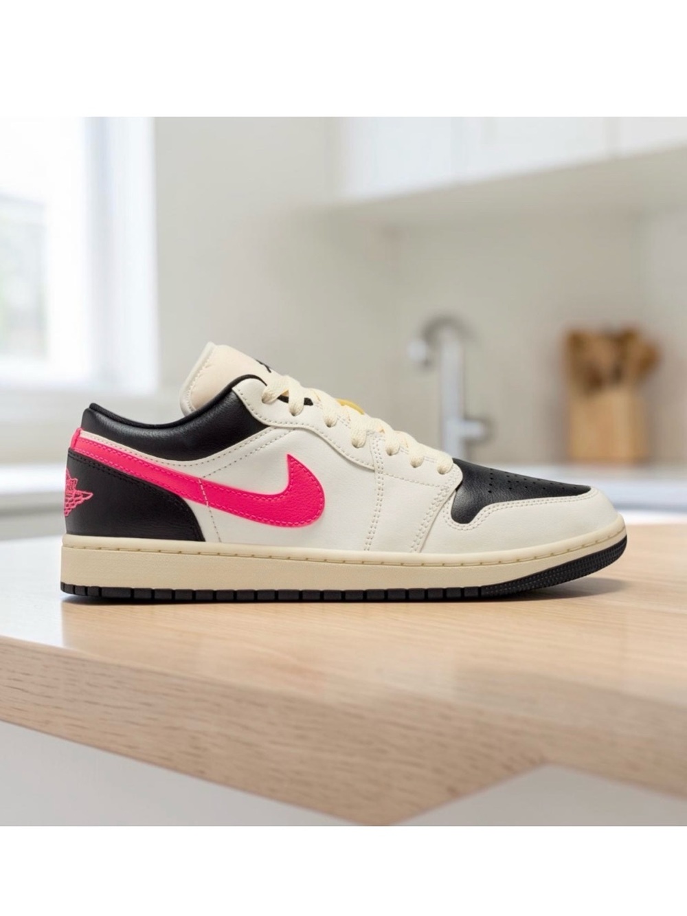 Nike Air Jordan Women's Low-Top Athletic Shoes, Ivory White, sz 9 in Women’s. - Picture 2 of 9